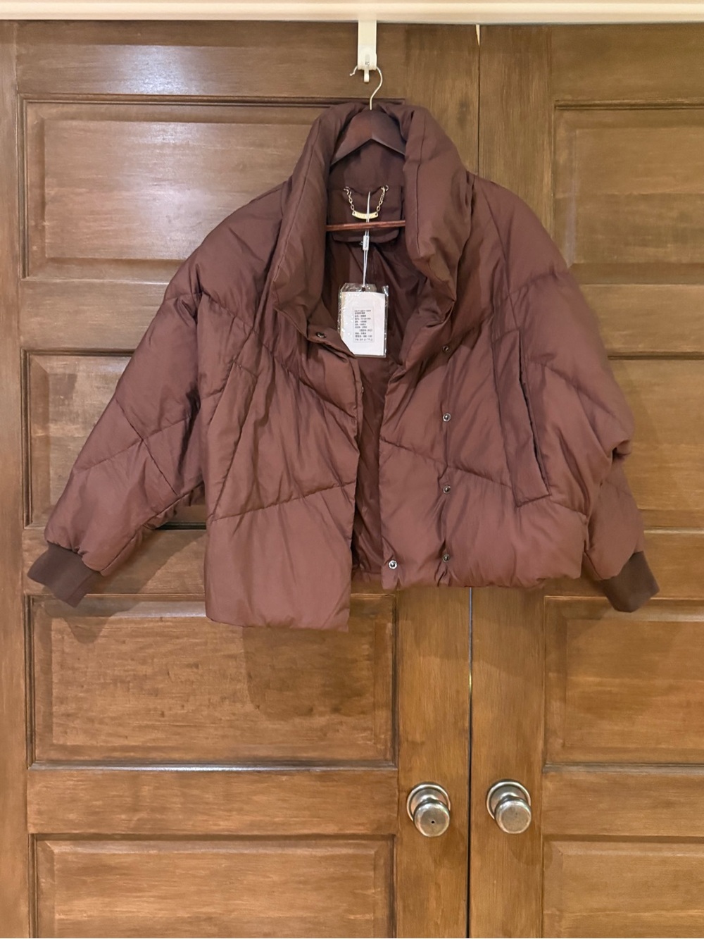 Cropped Women's Puffer Jacket in Brown